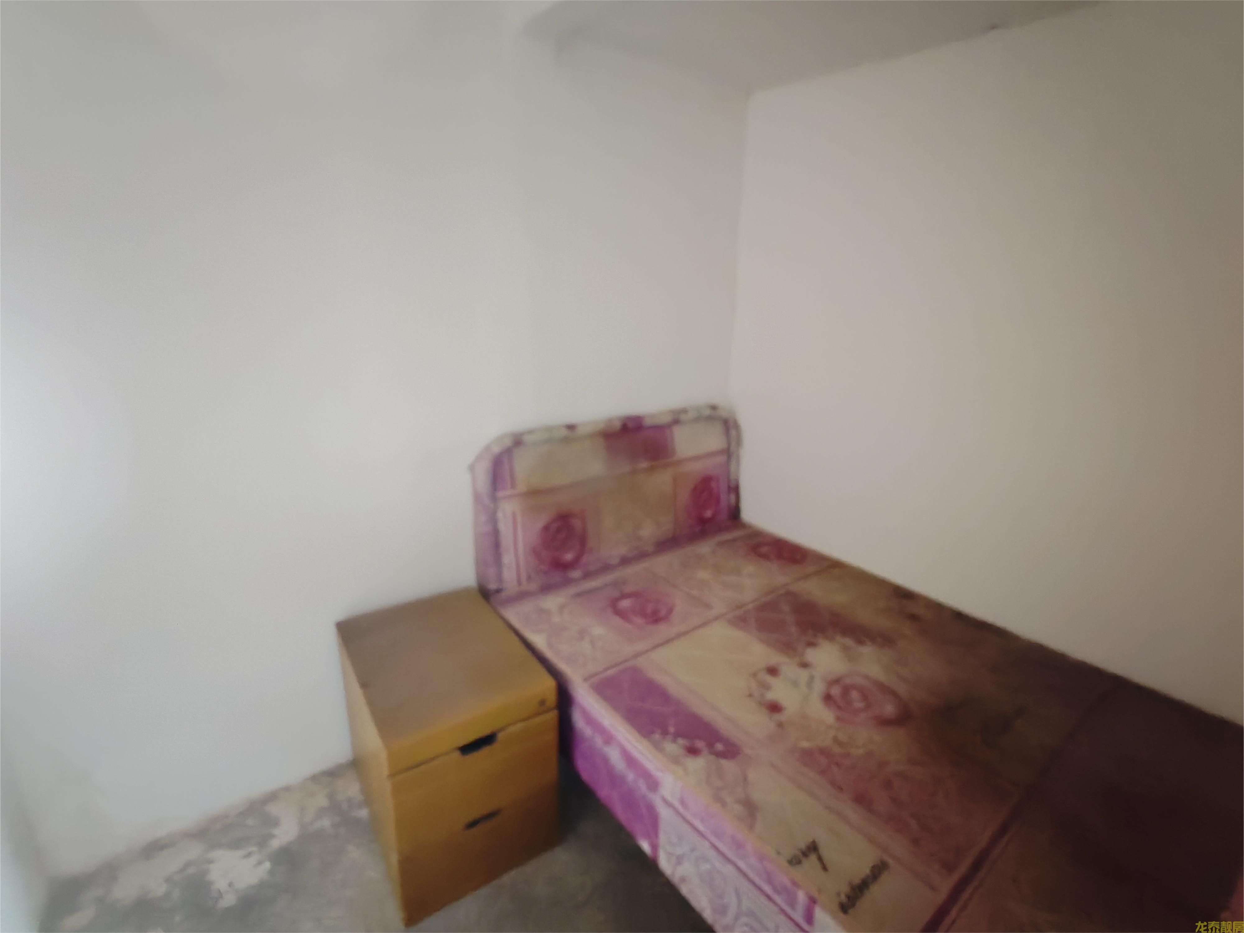 老城区好又多附近步梯6楼