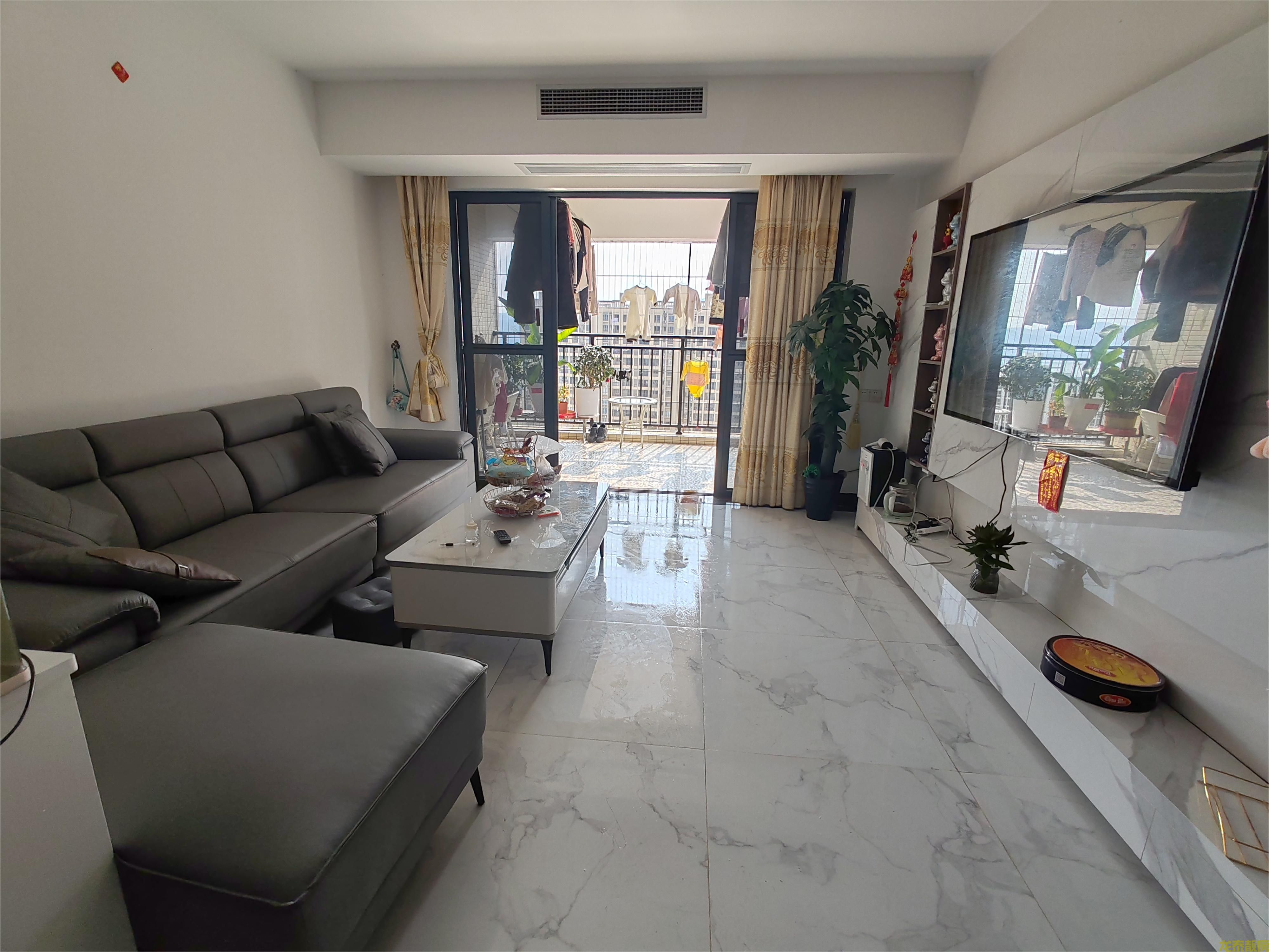 星河国际电梯高层