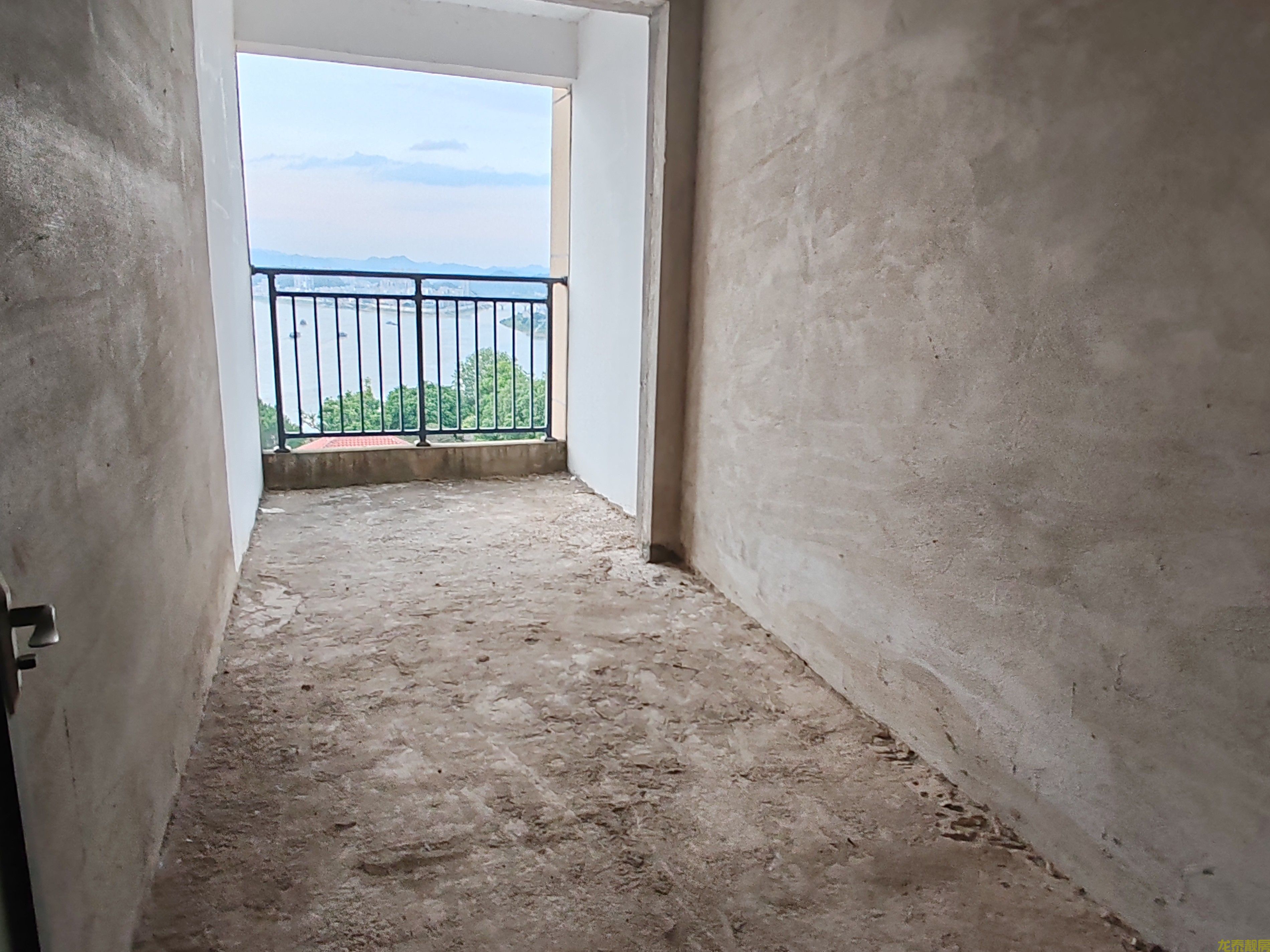 笋盘！江南城江景靓房