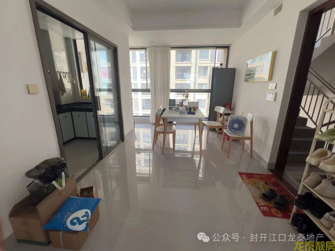 广信华府98新复式靓房出售 4房加空中花园